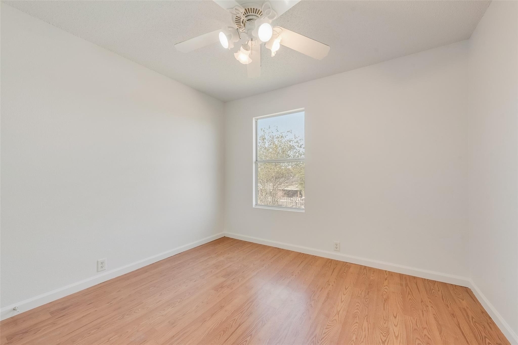 9711 Brierwyck Drive - Photo 18