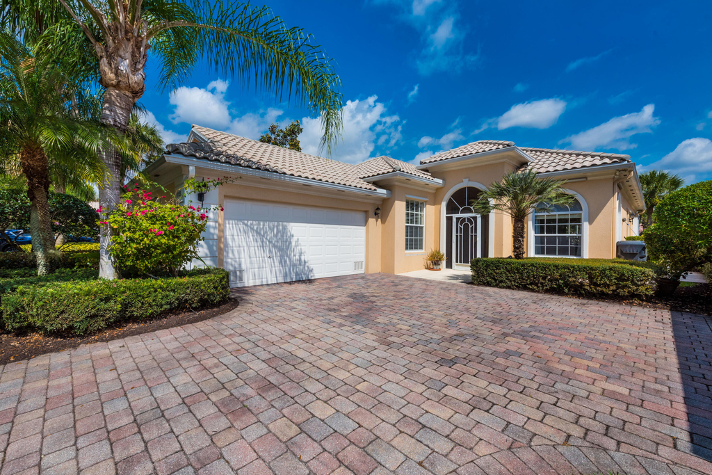 8159 Nevis Place - Photo 1