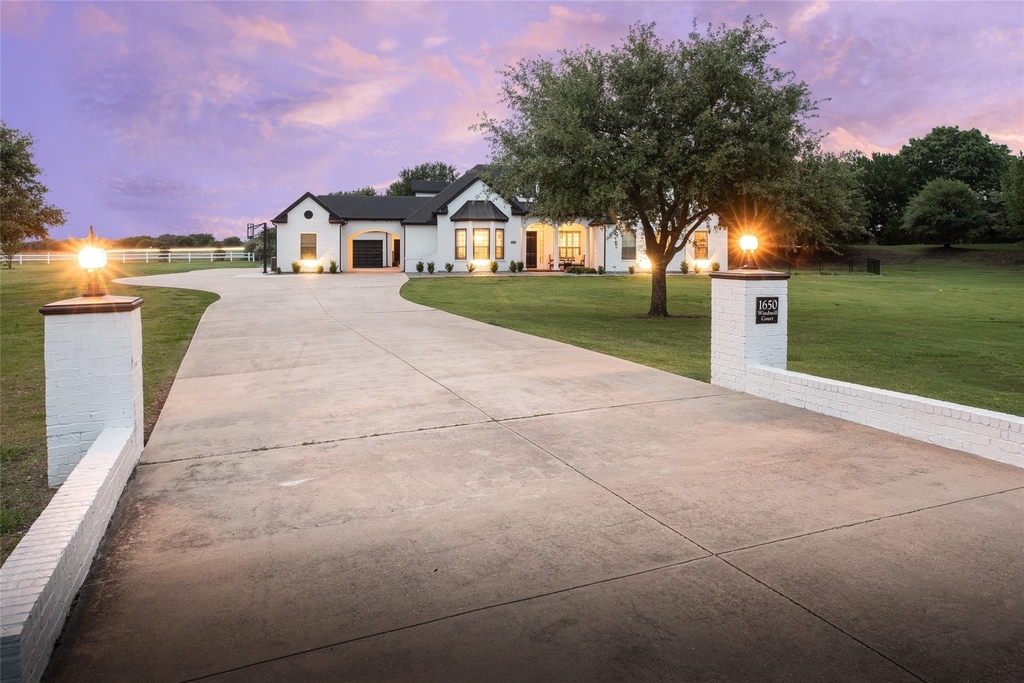1650 Windmill Court - Photo 36