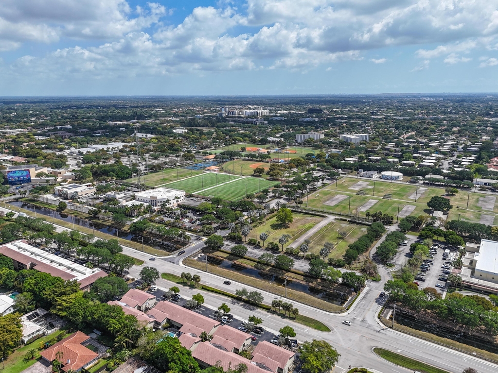 2590 Coral Springs Drive - Photo 34