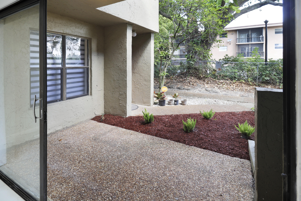 2590 Coral Springs Drive - Photo 25