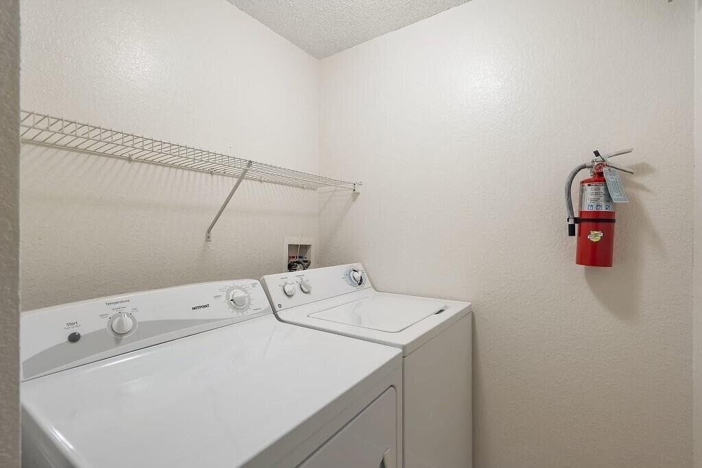 3021 Alcazar Place - Photo 9