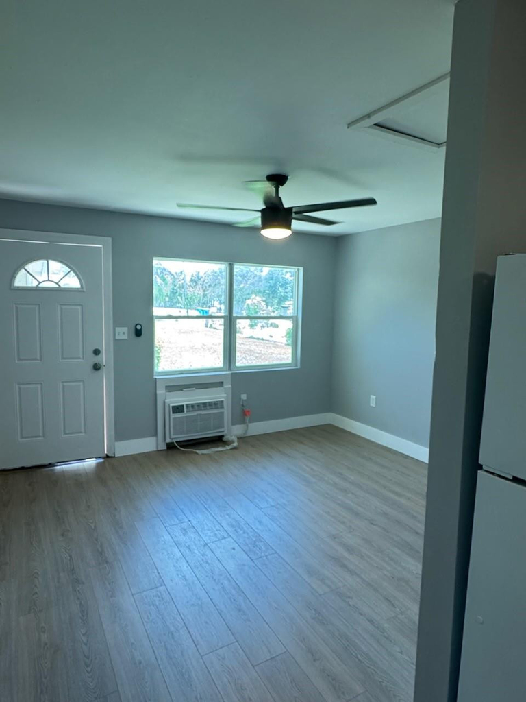 704 S Main Avenue - Photo 5