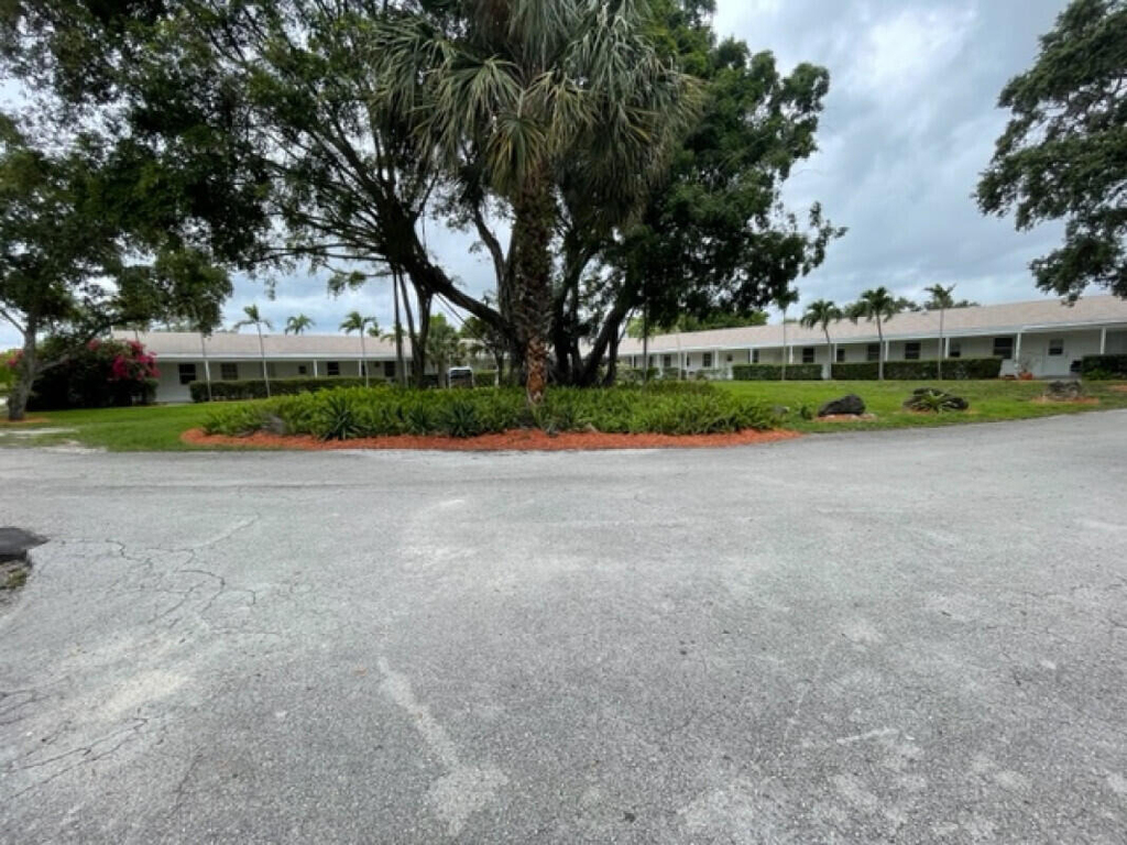 3000 Nw 5th Avenue - Photo 0
