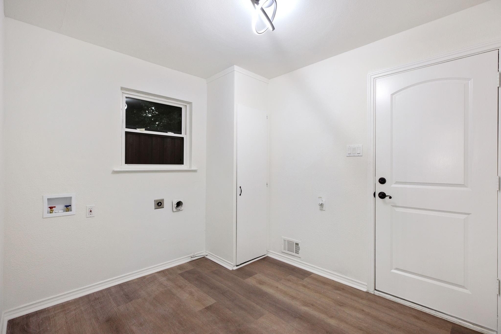 10922 Ferndale Road - Photo 23