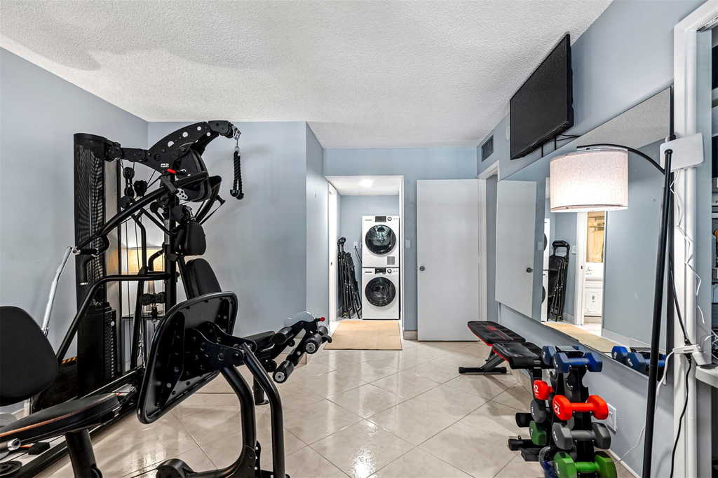 3151 S Palm Aire Drive - Photo 32