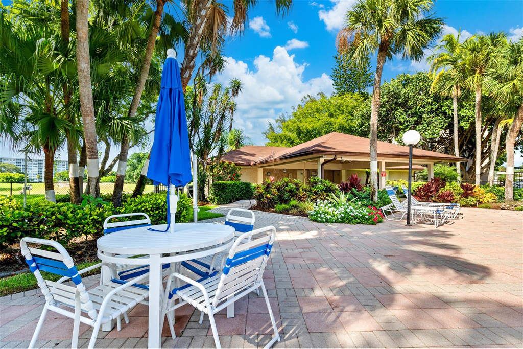3151 S Palm Aire Drive - Photo 38