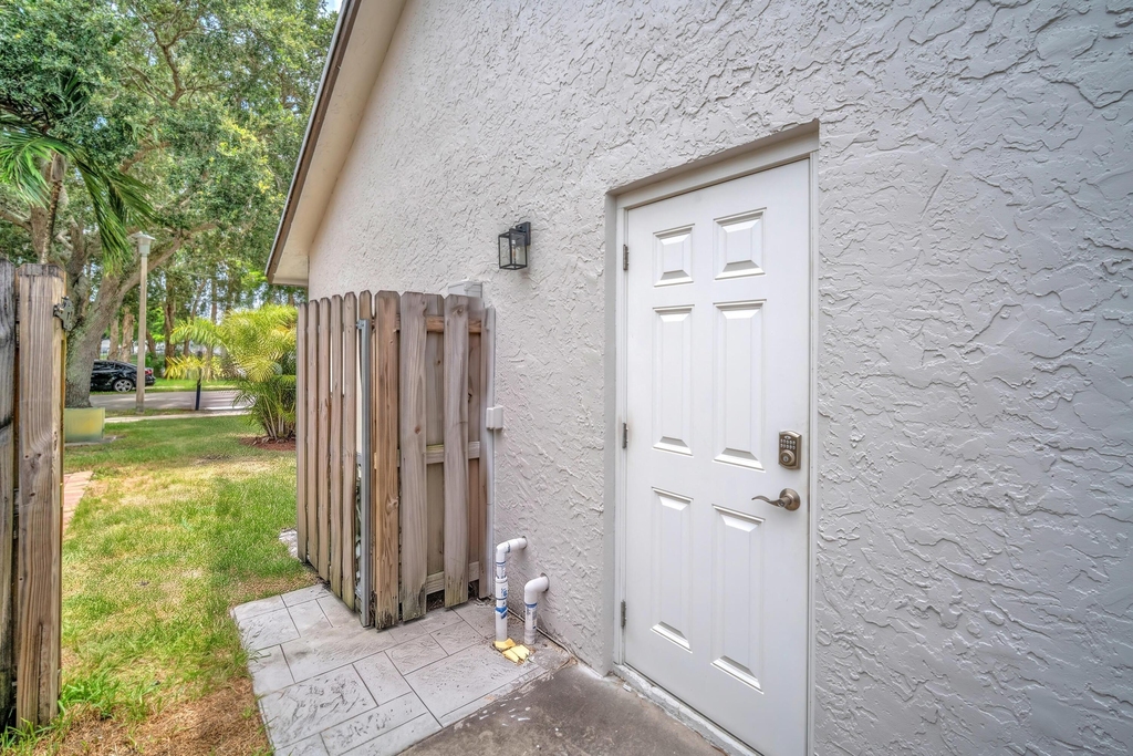 8411 Sw 57th Street - Photo 35