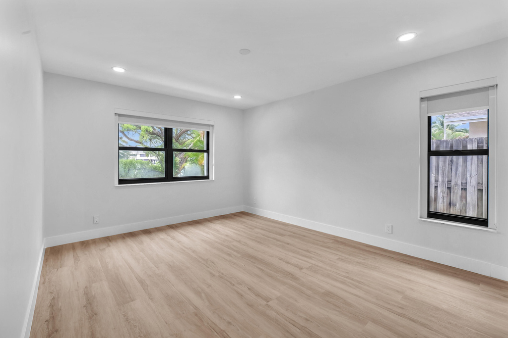 8411 Sw 57th Street - Photo 26