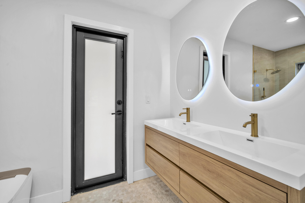 8411 Sw 57th Street - Photo 18