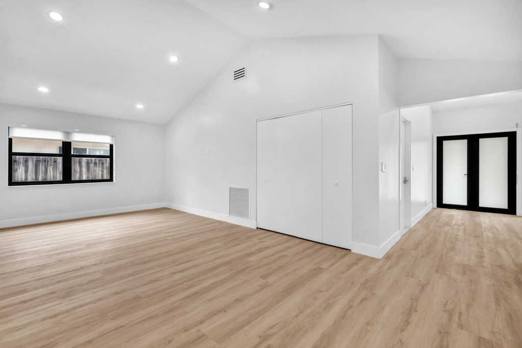 8411 Sw 57th Street - Photo 14