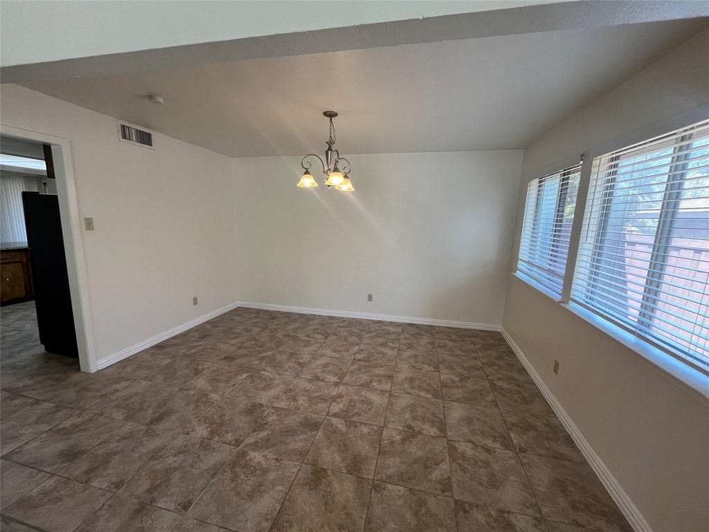 1707 Aurora Drive - Photo 6
