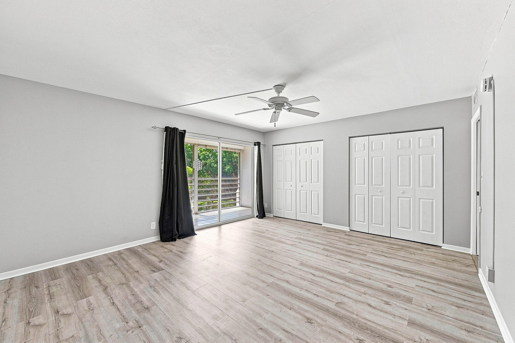 2404 Antigua Circle - Photo 17