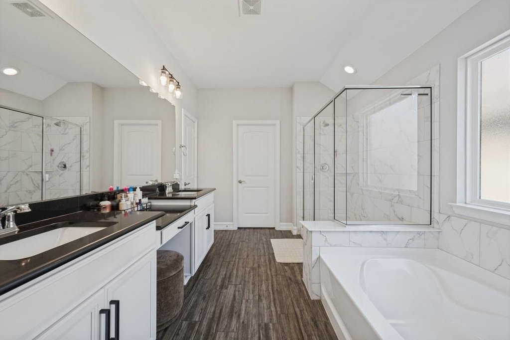 3612 Lillian Court - Photo 6