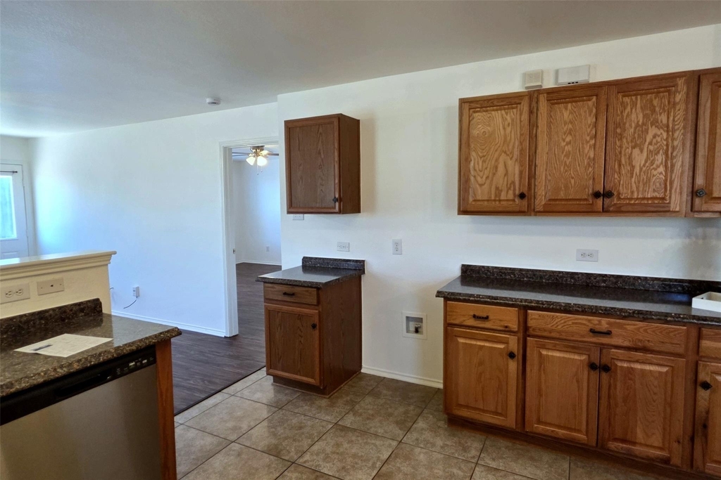 5108 Waterford Drive - Photo 7