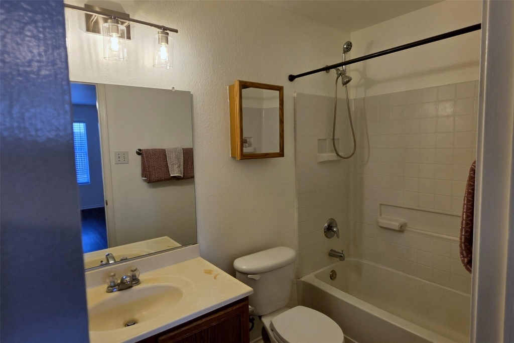 5108 Waterford Drive - Photo 16