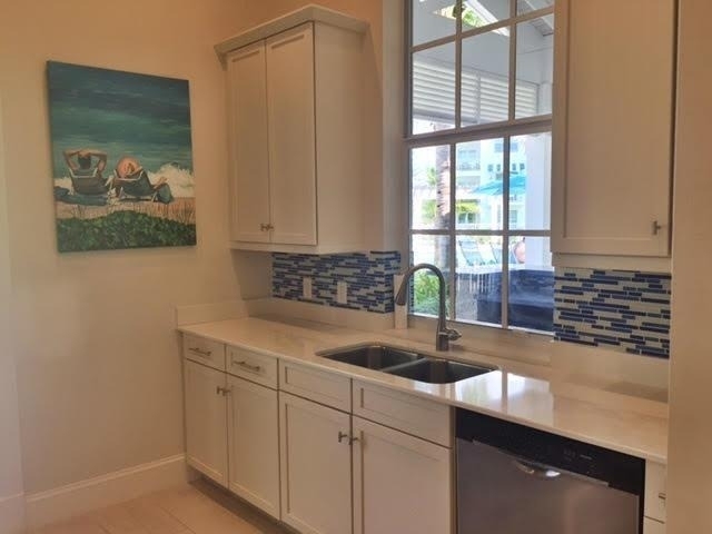 312 Bay Colony Drive N - Photo 28