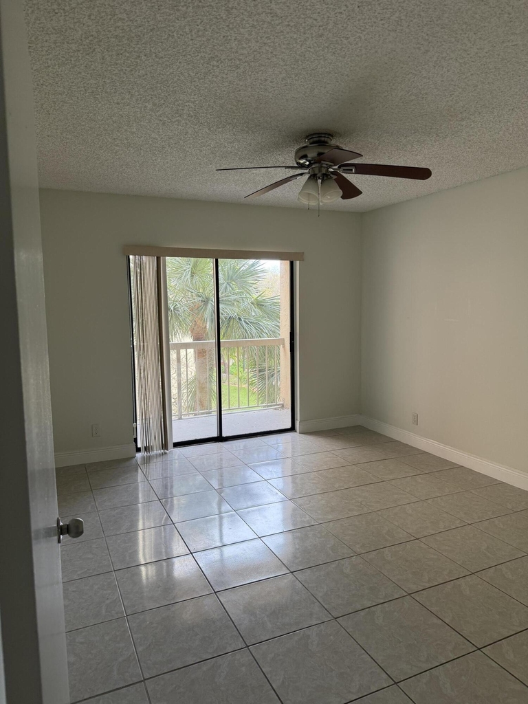 8343 Lake Drive - Photo 10