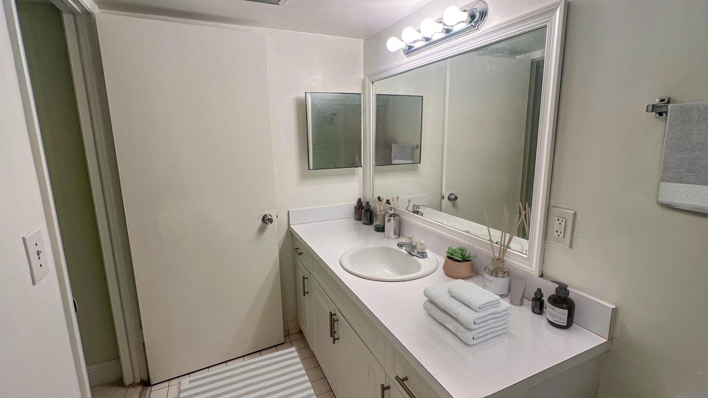 8343 Lake Drive - Photo 13