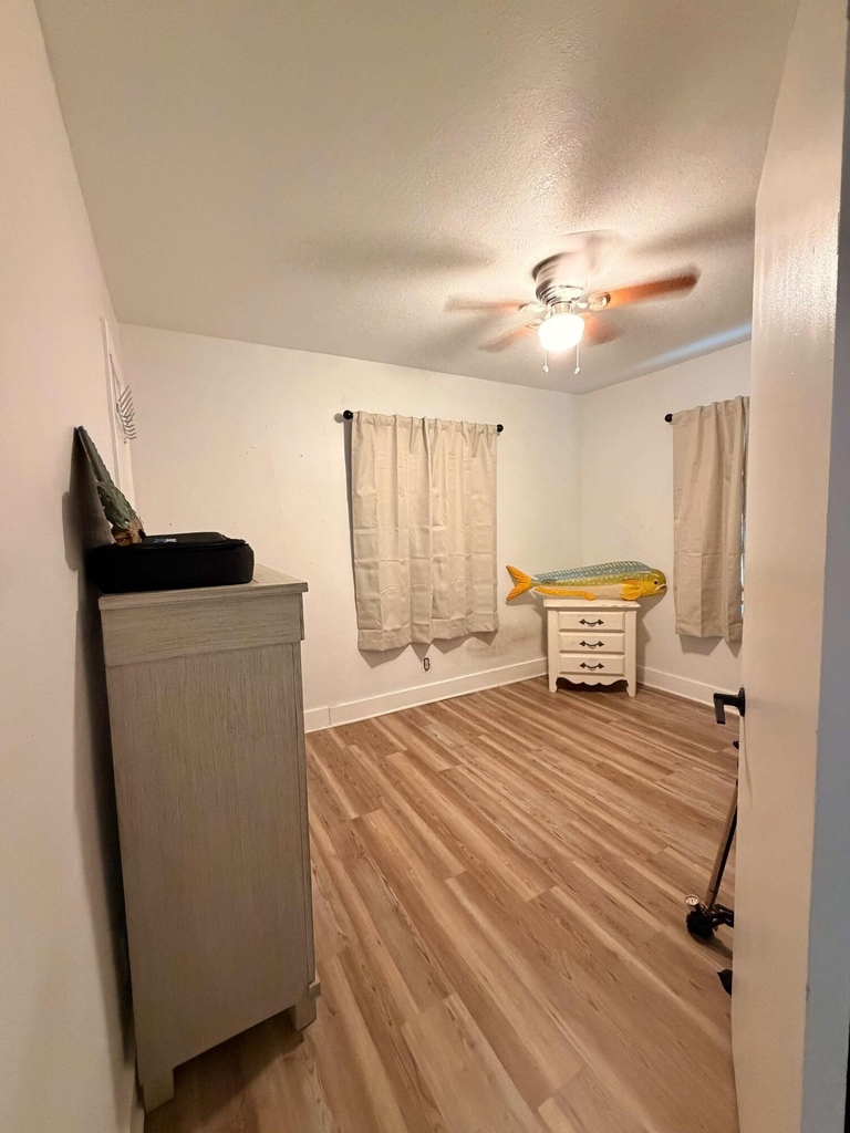 175 E 24th Street - Photo 18