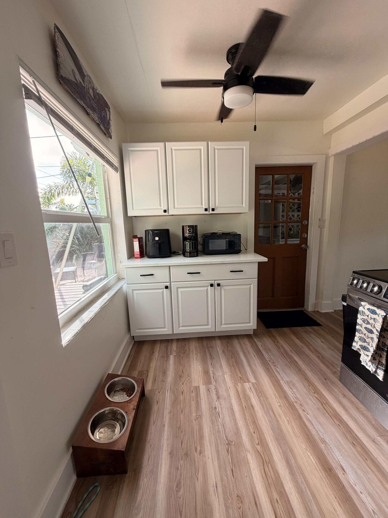 175 E 24th Street - Photo 10