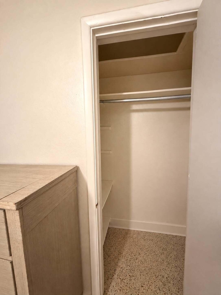 175 E 24th Street - Photo 20
