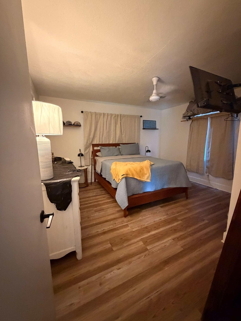 175 E 24th Street - Photo 15