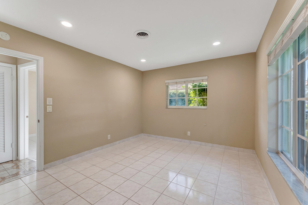 1100 Sw 12th Avenue - Photo 28