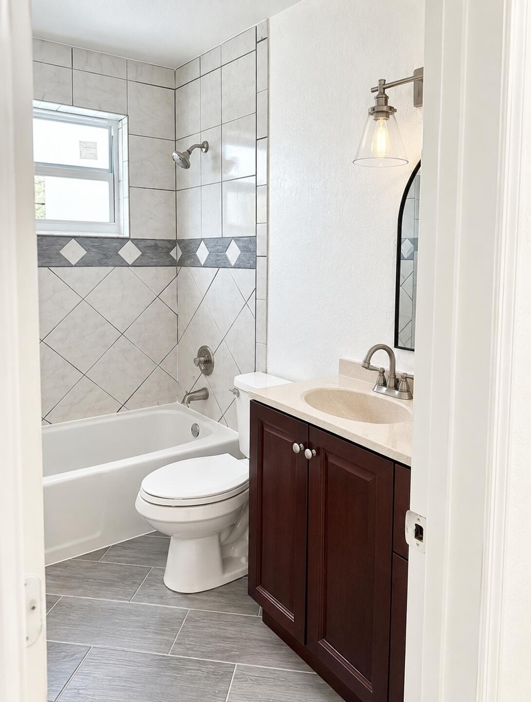 4356 Anna Lane - Photo 2