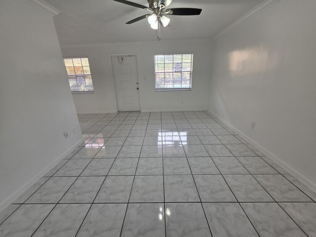 1545 Miami Road - Photo 1