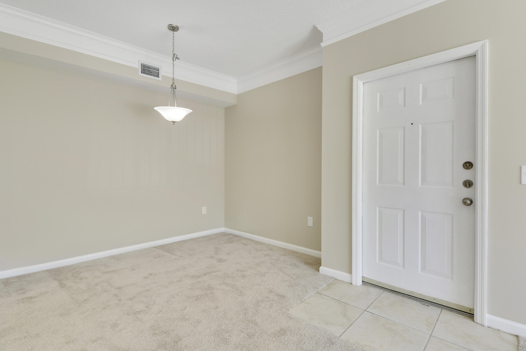 9211 Myrtlewood Circle W - Photo 20