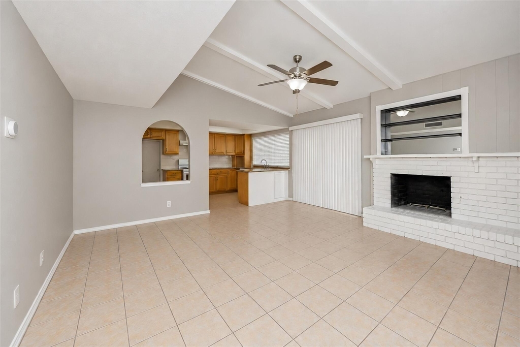 1204 W Spring Creek Parkway - Photo 17