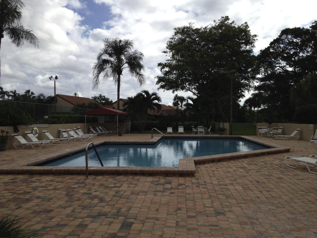23395 Water Circle - Photo 9