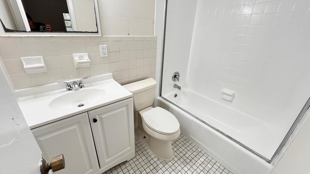126 S D Street - Photo 14