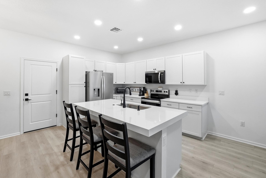 4178 S Longwood Lake Square - Photo 5