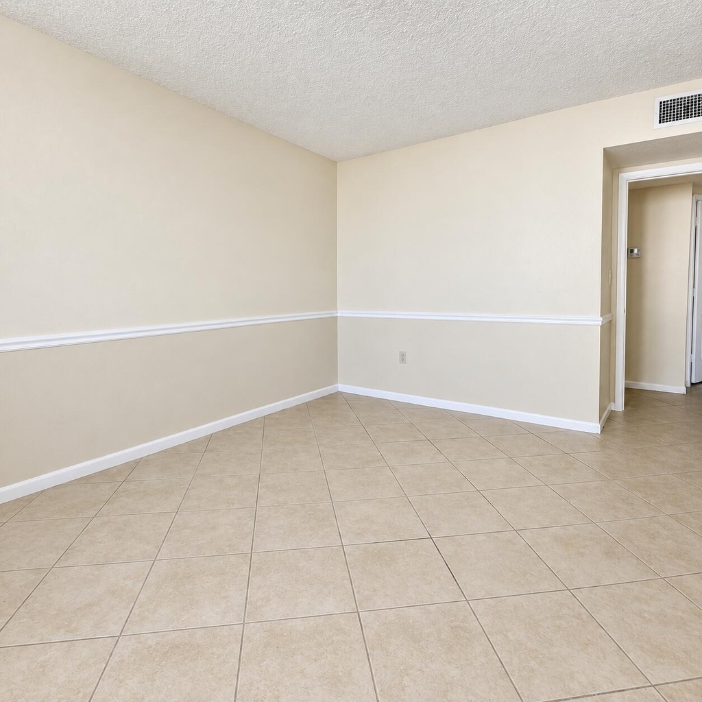 2851 Ne 183rd Street - Photo 8