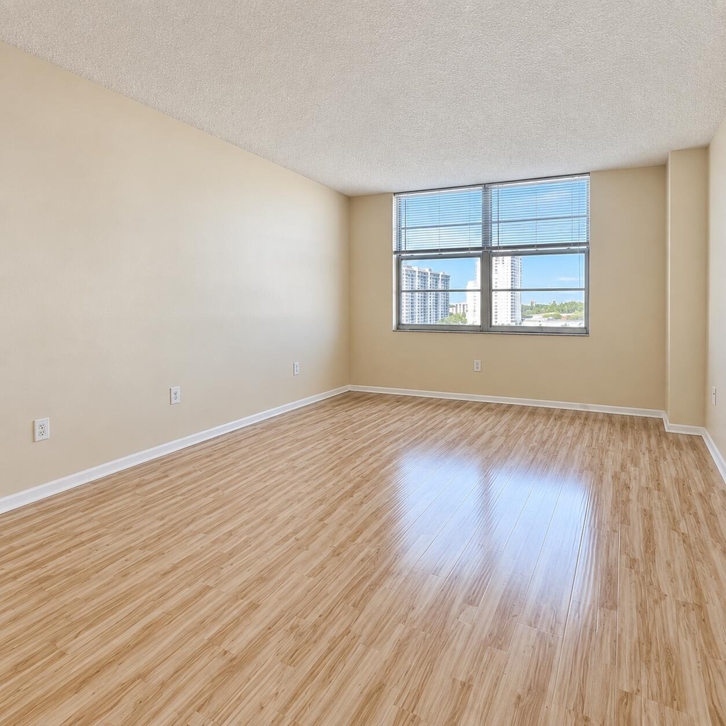 2851 Ne 183rd Street - Photo 3
