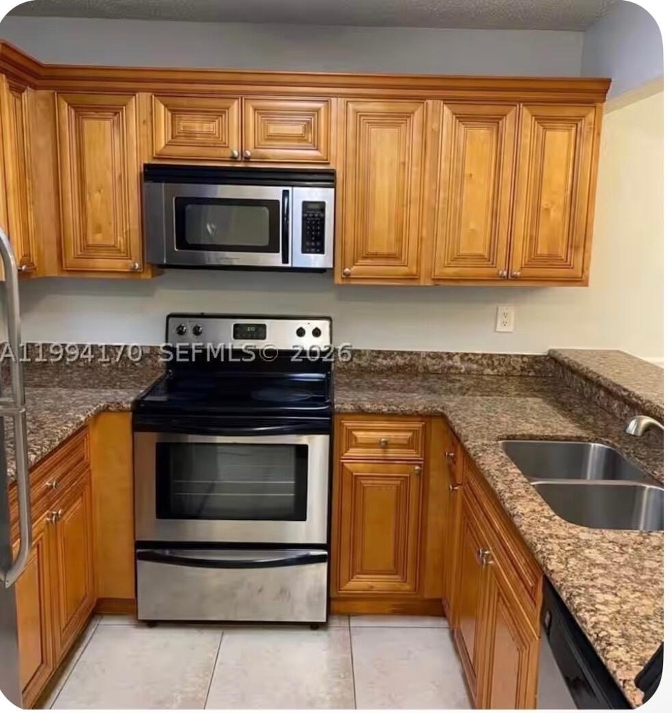 1620 Balfour Point Drive - Photo 5