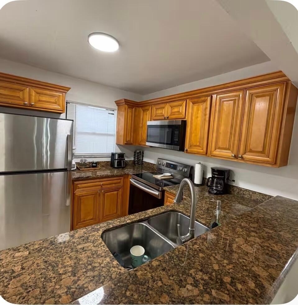 1620 Balfour Point Drive - Photo 3