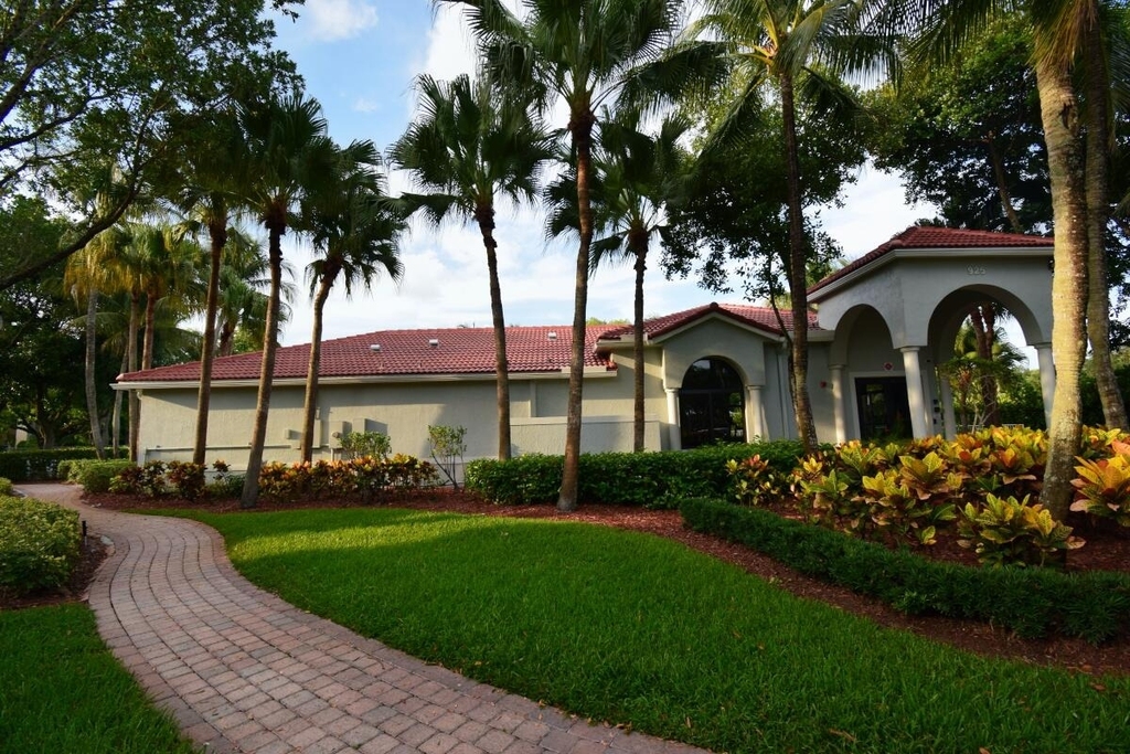 12693 Nw 7th Street - Photo 30