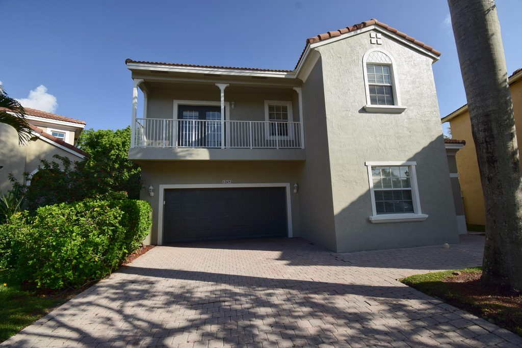 12693 Nw 7th Street - Photo 1