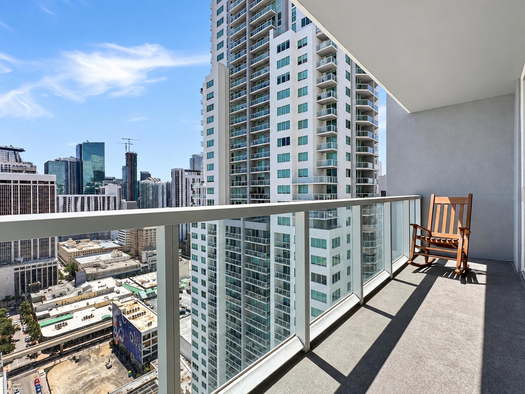 244 Biscayne Boulevard - Photo 18