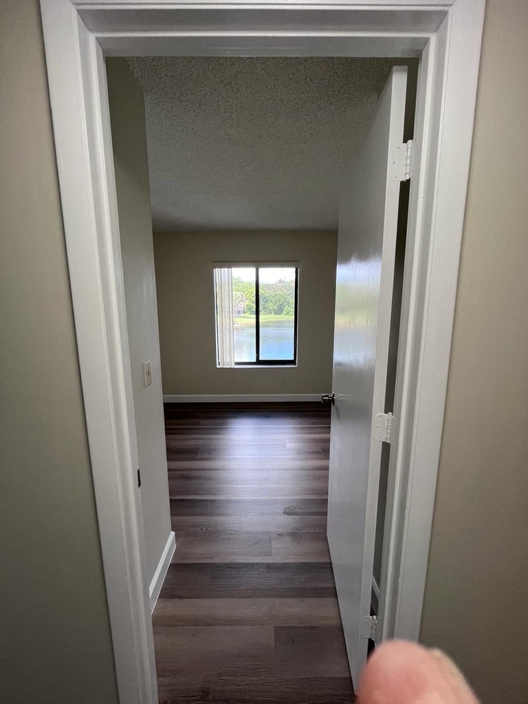 1002 Green Pine Boulevard - Photo 5