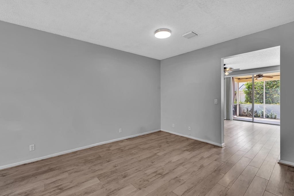 10881 Sea Hibiscus Lane - Photo 10