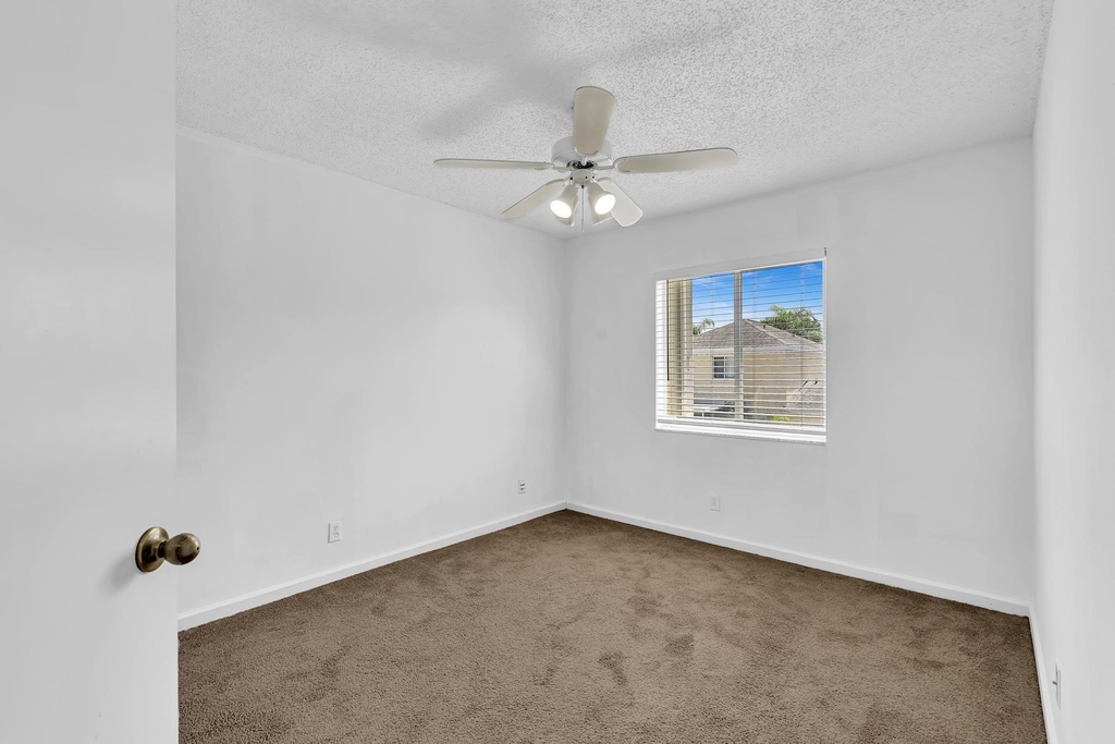 10881 Sea Hibiscus Lane - Photo 41