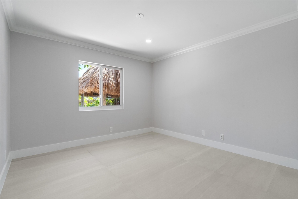 1132 Ne 3rd Avenue - Photo 26