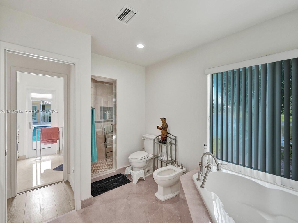 4495 Woodfield Boulevard - Photo 19