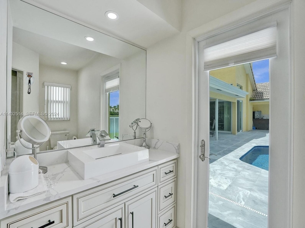 4495 Woodfield Boulevard - Photo 21