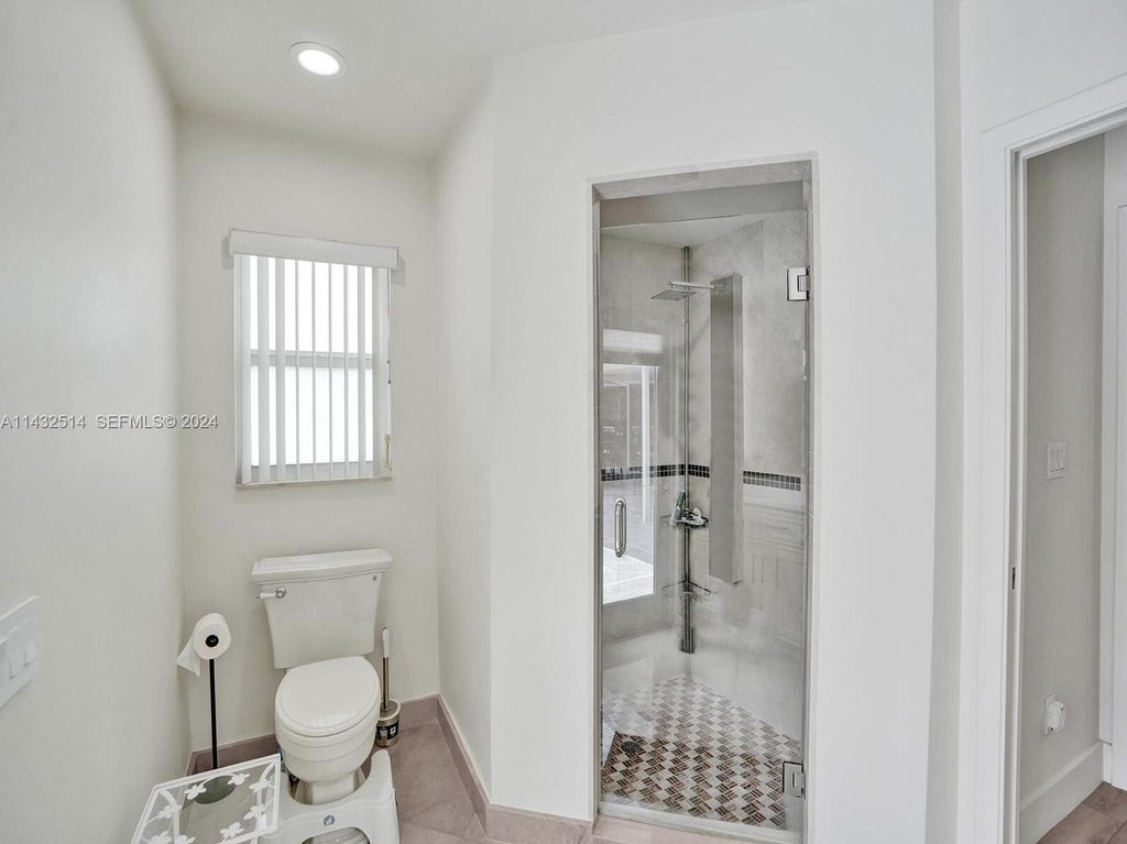 4495 Woodfield Boulevard - Photo 22