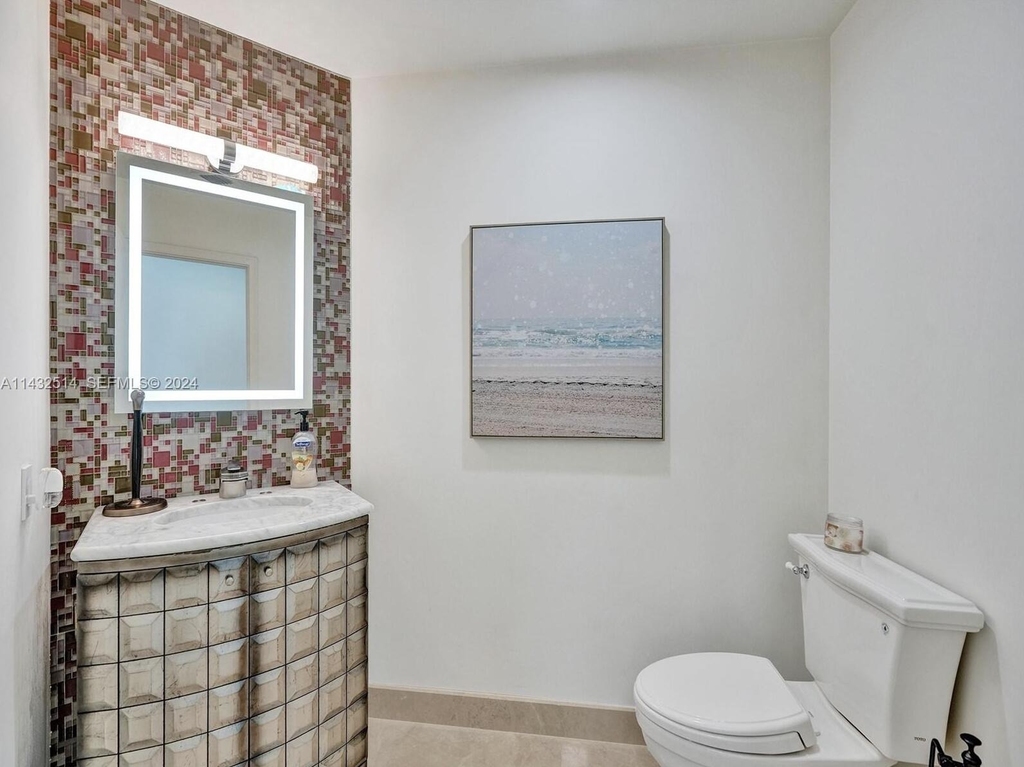 4495 Woodfield Boulevard - Photo 32